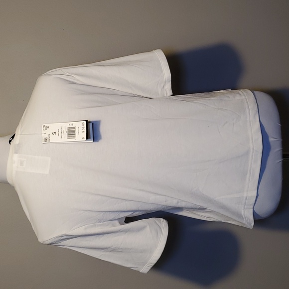 NWT Adidas Crop Athletic Wear Top - Picture 3 of 6